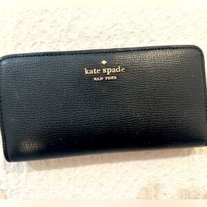 Kate Spade black wallet - new condition